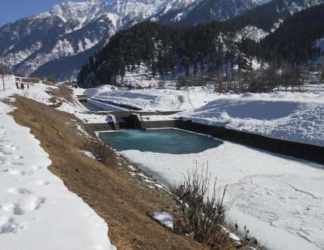 Delhi to Manali